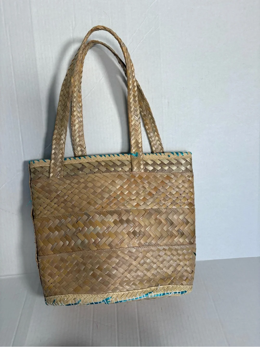 Vintage Bahama Wicker Blue Flip-Flop Embellished Souvenir Straw Tote